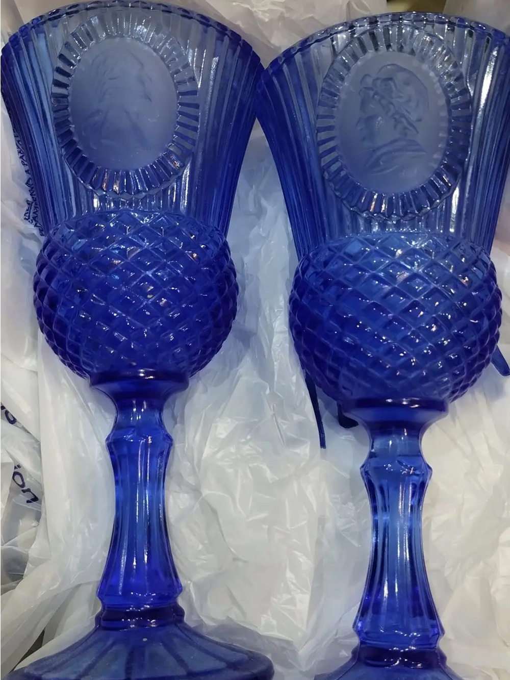 Goblet glasses